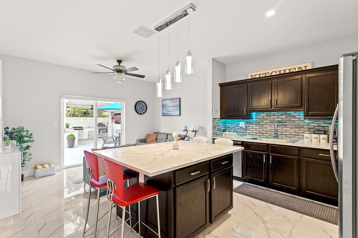 Lux Backyard/Heated Pool/Everglades/Speedway/Keys! Miami Exterior photo